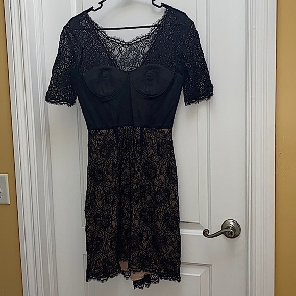 NWOT BCBGMaxAzria Lila Black lace bustier dress lined size 4 - Picture 6 of 15